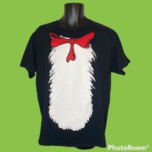 🎩3/30🎩 CAT IN THE HAT GRAPHIC TEE